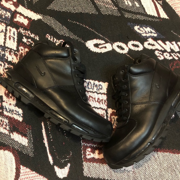 nike acg black leather boots